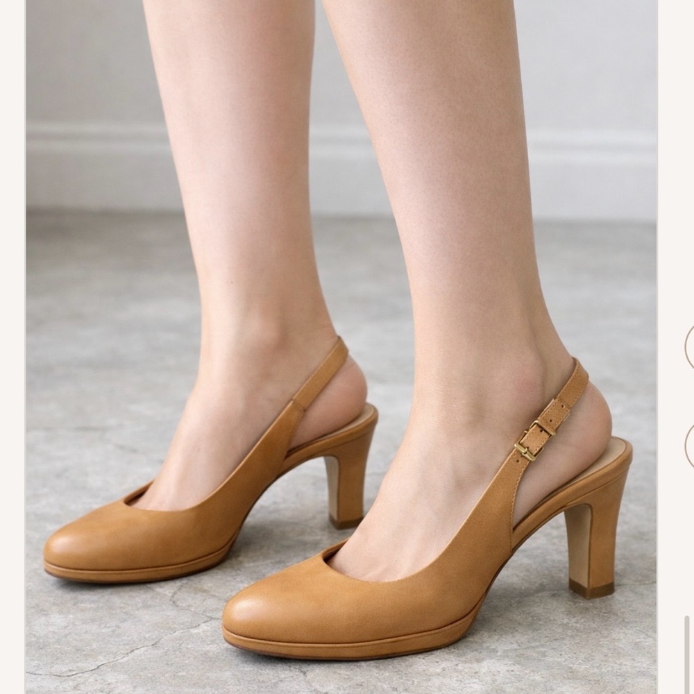 Naturalizer Women's Tan Slingback Shoes